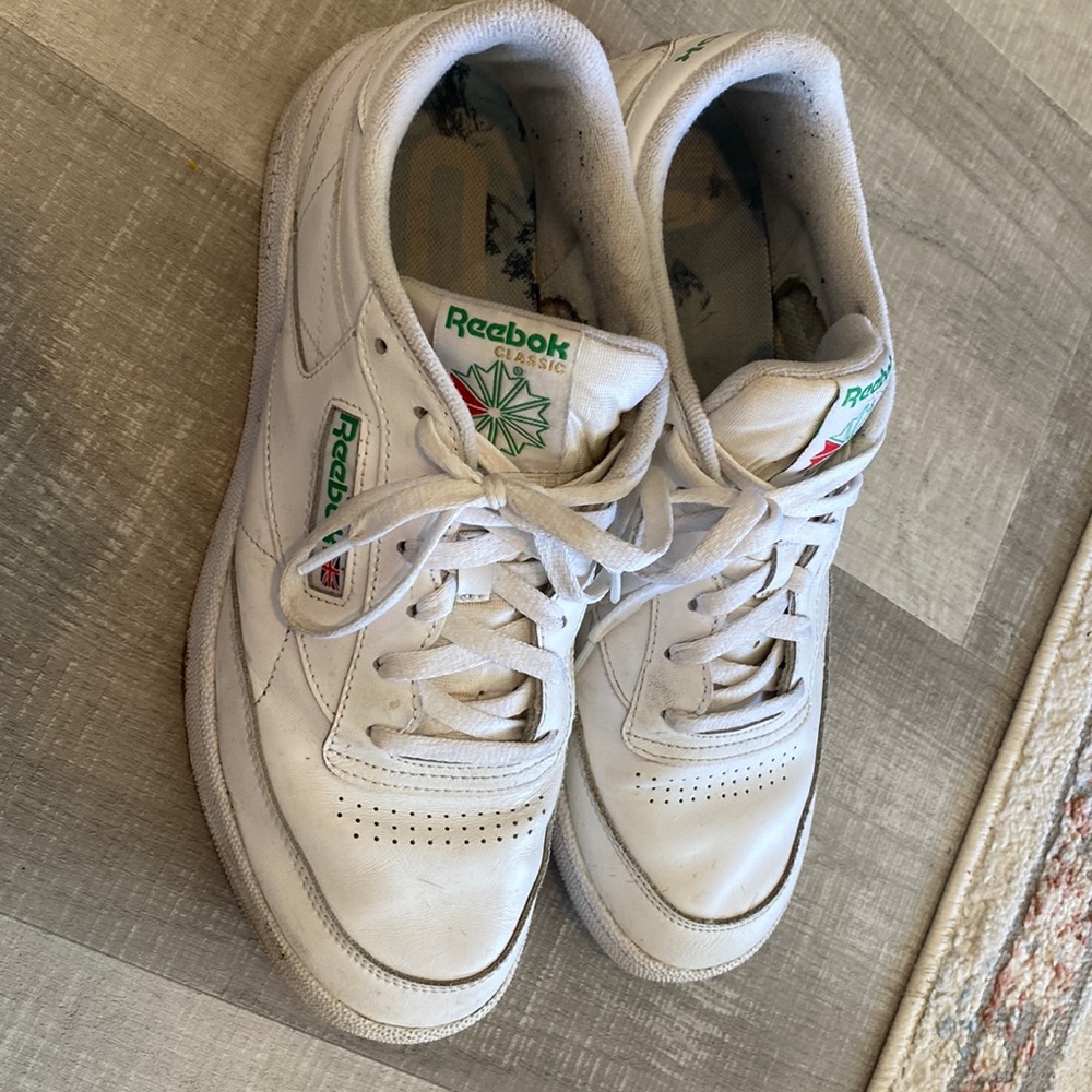 White reeboks 11.5